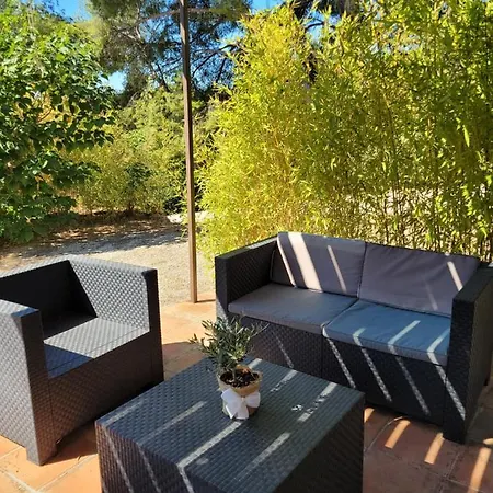 Studio Dans Maisonnette En Pierre Le Castellet  Exterior photo