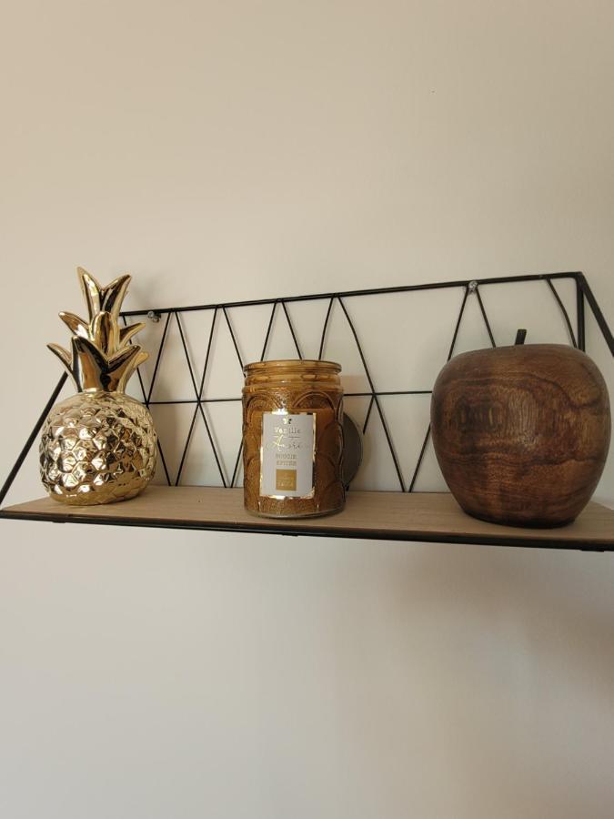 Apartment Dans Maisonnette En Pierre *